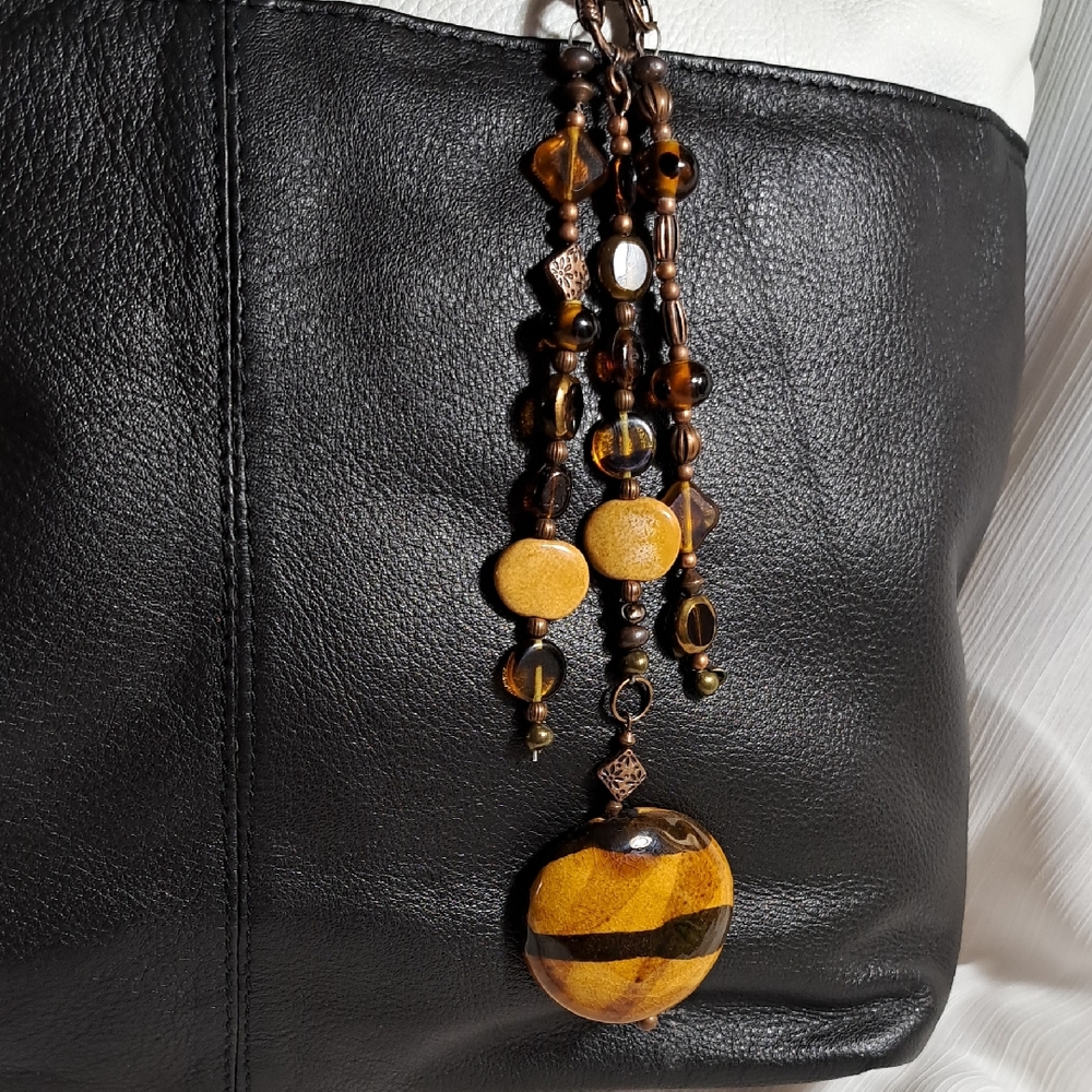 Hand Crafted Elegant Black and Brown Beaded Bag Purse Jewelry